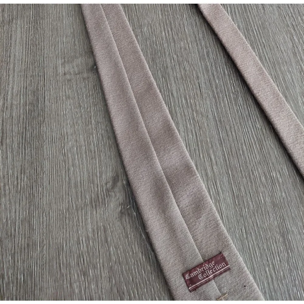 Cambridge Collection Brown Wool Tie